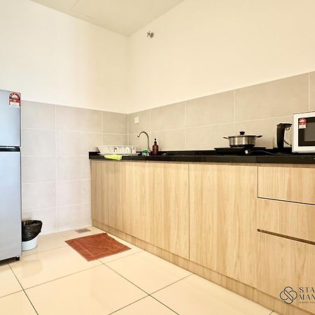 Bali Sea View Residences Melaka At Stayrene Exterior photo